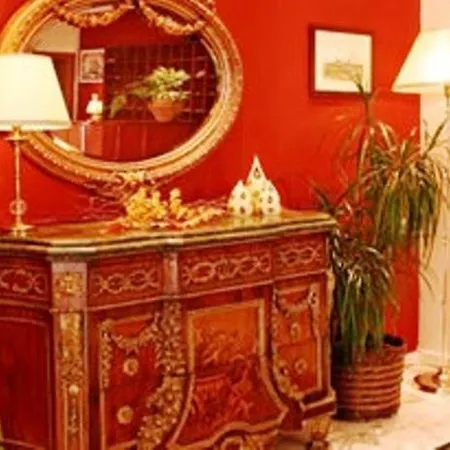 Hotel Kornilios Istron 4*