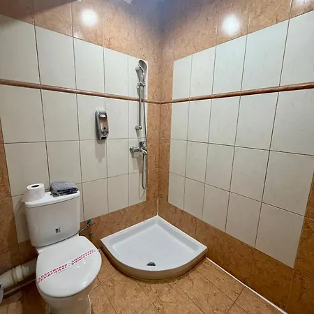 Kornilios Istron 4*