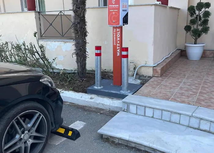 Kornilios Istron 4* 詹尼察